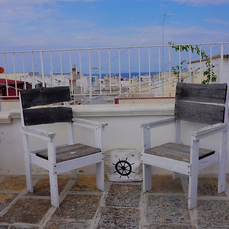 Casa Con Terrazza Villa โปลีญาโนอามาเร ภายนอก รูปภาพ