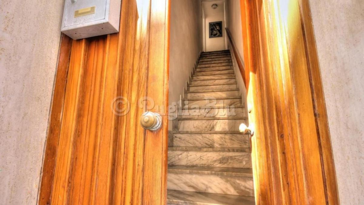 Casa Con Terrazza Villa โปลีญาโนอามาเร ภายนอก รูปภาพ
